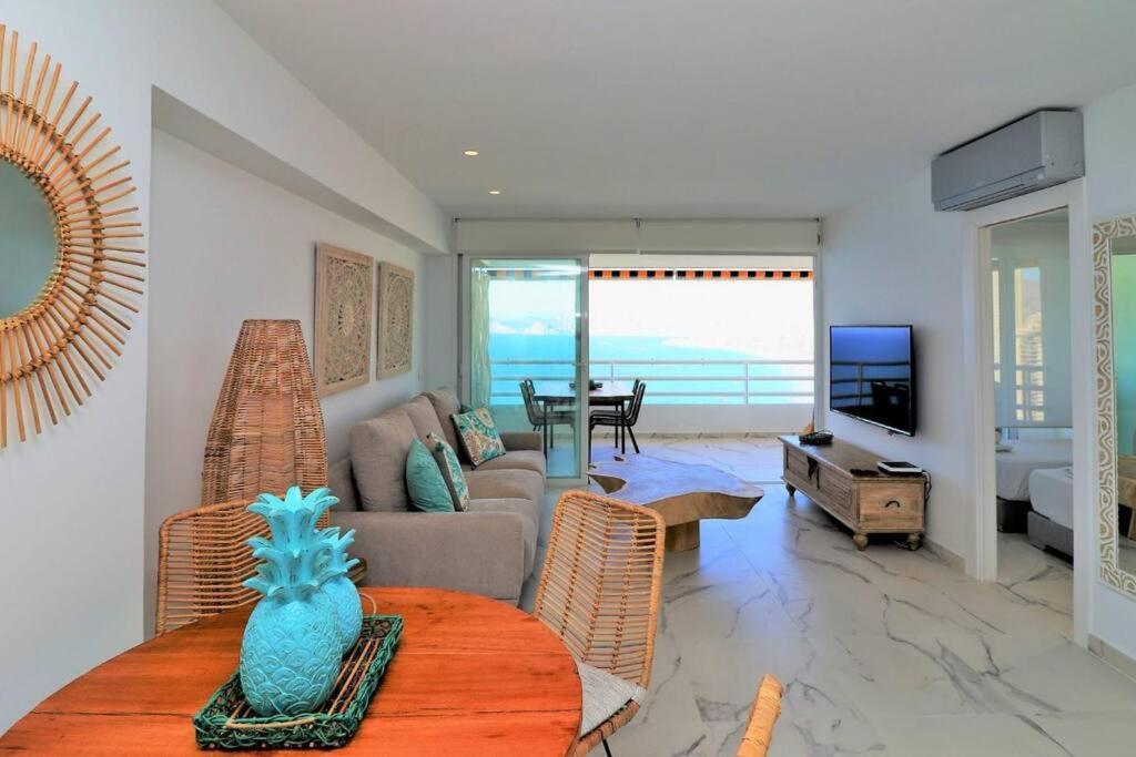 Luxurious 2-Bedroom Apt With Stunning Views, 1St Line On Levante Beach, Benidorm Exterior photo